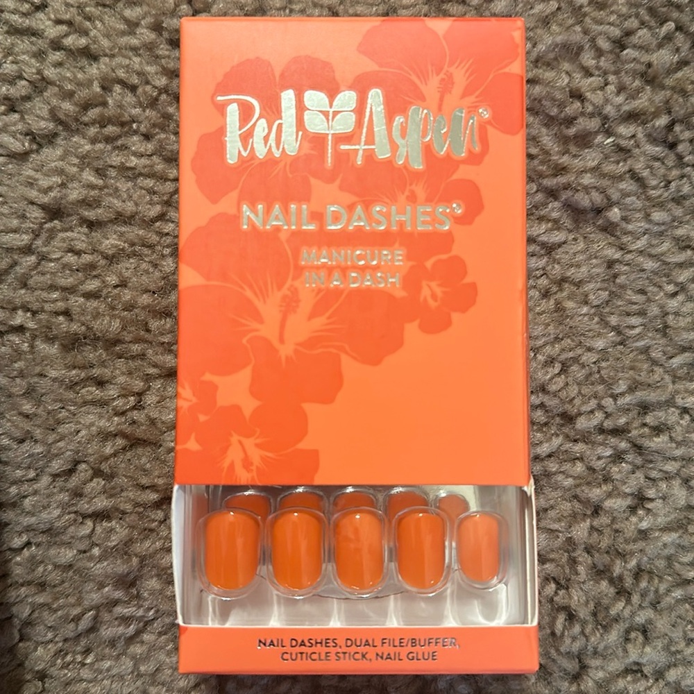 Red aspen nail dash - more coral than the photo